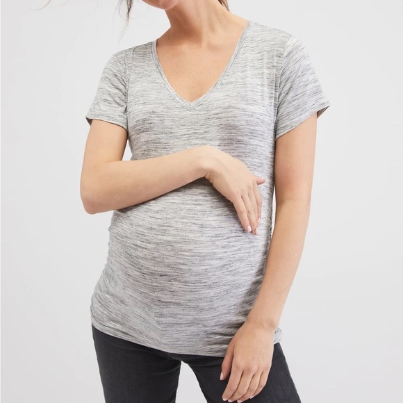 MOTHERHOOD MATERNITY Spacegray V-Neck Side Ruched Maternity Tee 1X - Picture 1 of 6